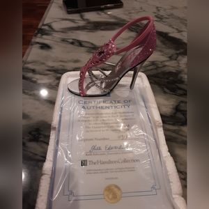 The Hamilton collection shoe